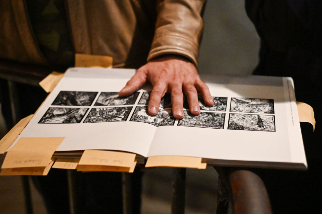 Rencontre avec l'artiste Nicolas Daubanes au Mémorial National de la Prison de Montluc, novembre 2023 © Fondation Bullukian