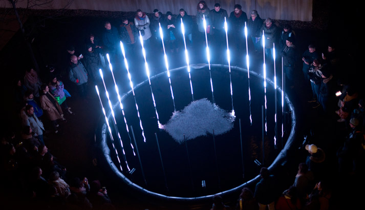 Installation "Frontier", par Encor Studio, dans le jardin de la Fondation Bullukian, 2018 © Fabrice Dimier